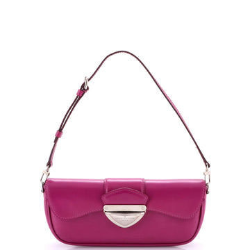 Louis Vuitton Montaigne Clutch Epi Leather
