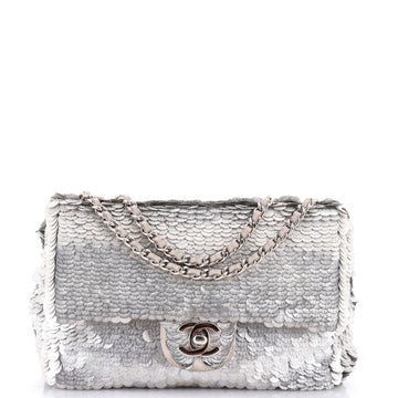 Chanel CC Flap Bag Paillettes Small