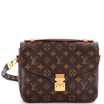 Louis Vuitton Pochette Metis Monogram Canvas