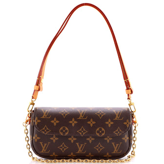 Louis Vuitton Ivy Wallet on Chain Monogram Canvas