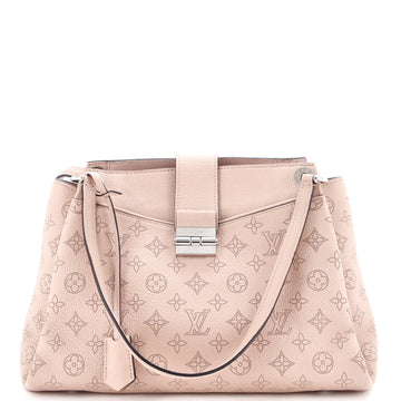 Louis Vuitton Sevres Handbag Mahina Leather