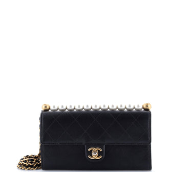 Chanel Chic Pearls Clutch with Chain Quilted Goatskin