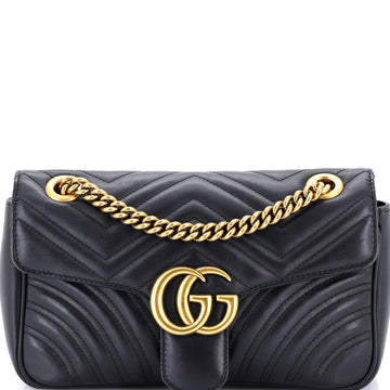 Gucci GG Marmont Flap Bag Matelasse Leather Medium