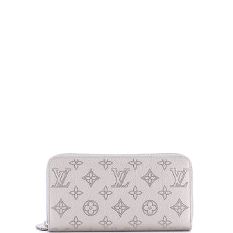 Louis Vuitton Zippy Wallet Mahina Leather