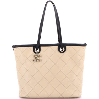 Chanel Fever Tote Quilted Caviar Medium