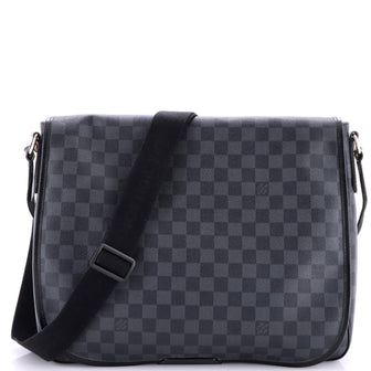 Louis Vuitton Daniel Messenger Bag Damier Graphite GM