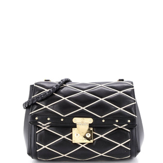Louis Vuitton Pochette Flap Handbag Malletage Leather