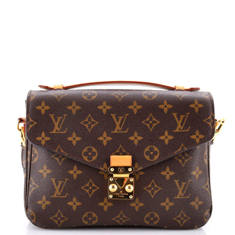 Louis Vuitton Pochette Metis Monogram Canvas
