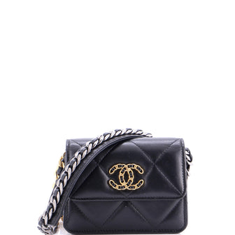 Chanel 19 Card Compartment Crossbody Quilted Leather