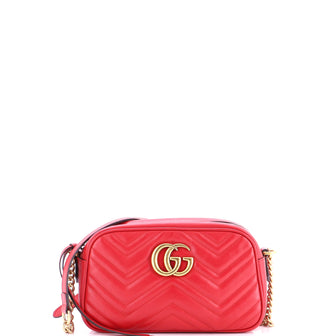 Gucci GG Marmont Shoulder Bag Matelasse Leather Small