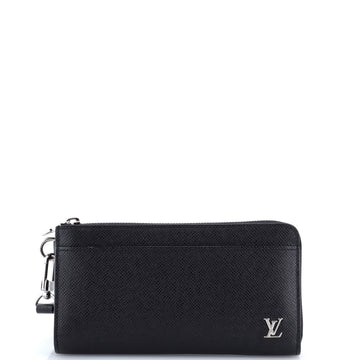 Louis Vuitton Zippy Dragonne Wallet Taiga Leather