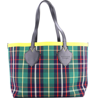 Burberry Reversible Giant Tote Tartan Cotton Medium