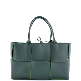 Bottega Veneta Arco Tote Maxi Intrecciato Leather Medium