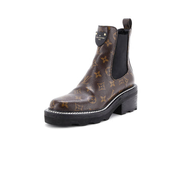Louis Vuitton Women's LV Beaubourg Ankle Chelsea Boots Patent Monogram Canvas