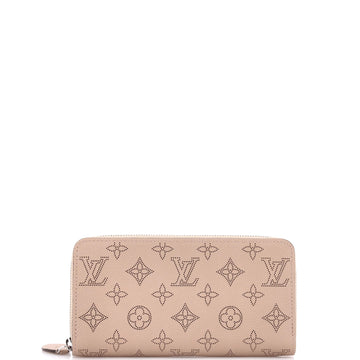 Louis Vuitton Zippy Wallet Mahina Leather