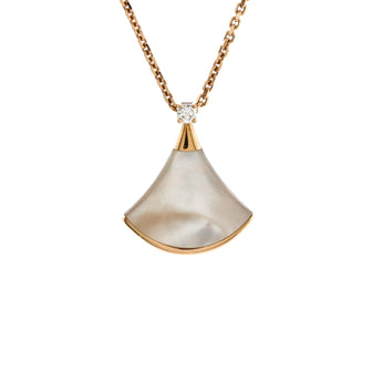Bvlgari Divas' Dream Pendant Necklace 18K Rose Gold with Mother of Pearl and Diamond Small