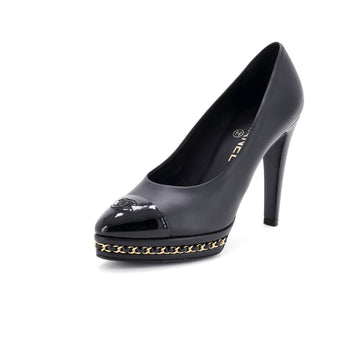 Chanel Women's CC Cap Toe Chain Around Pumps Leather