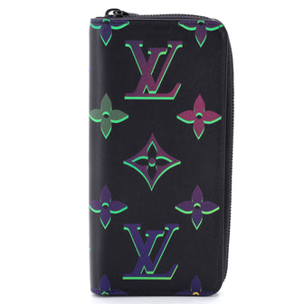 Louis Vuitton Zippy Wallet Spotlight Monogram Giant Leather Vertical