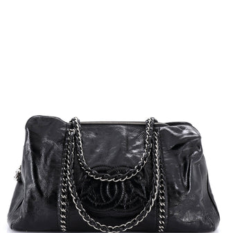 Chanel Luxe Ligne Zipped Tote Patent Large
