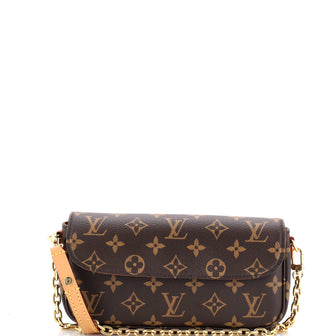 Louis Vuitton Ivy Wallet on Chain Monogram Canvas