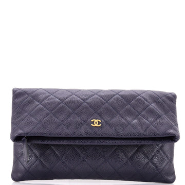 Chanel Beauty CC Clutch Quilted Caviar