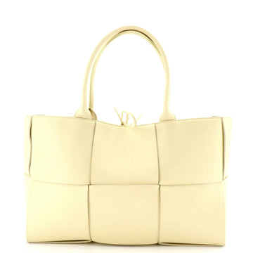 Bottega Veneta Arco Tote Maxi Intrecciato Leather Medium