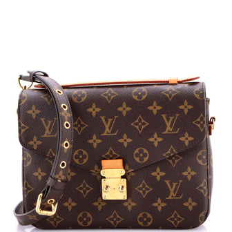 Louis Vuitton Pochette Metis Monogram Canvas