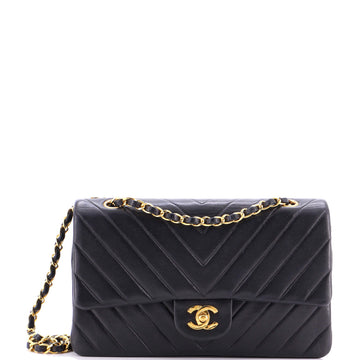Chanel Vintage Classic Double Flap Bag Chevron Lambskin Medium