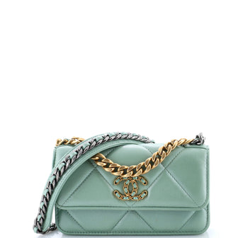 Chanel 19 Wallet on Chain Quilted Lambskin