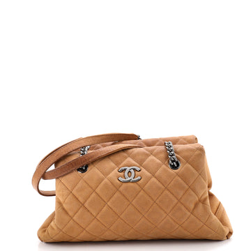 Chanel Lady Pearly Tote Quilted Iridescent Caviar Large