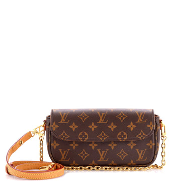 Louis Vuitton Ivy Wallet on Chain Monogram Canvas