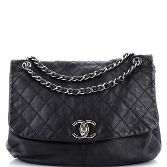 Chanel Trianon Messenger Bag Quilted Leather Large