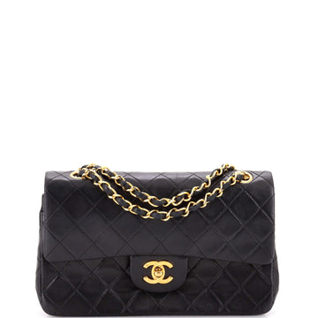 Chanel Vintage Classic Double Flap Bag Quilted Lambskin Medium