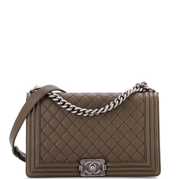 Chanel Boy Flap Bag Quilted Caviar New Medium