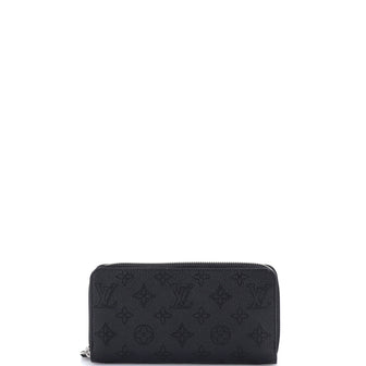 Louis Vuitton Zippy Wallet Mahina Leather