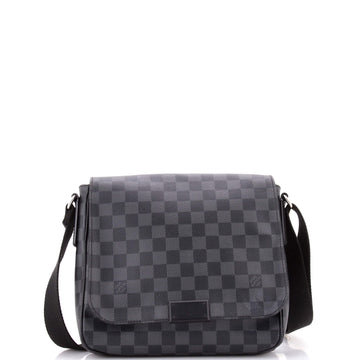 Louis Vuitton District Messenger Bag Damier Graphite PM