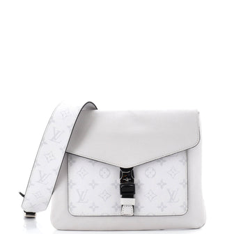 Louis Vuitton Outdoor Flap Messenger Monogram Taigarama