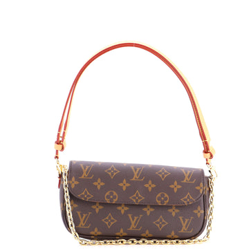 Louis Vuitton Ivy Wallet on Chain Monogram Canvas