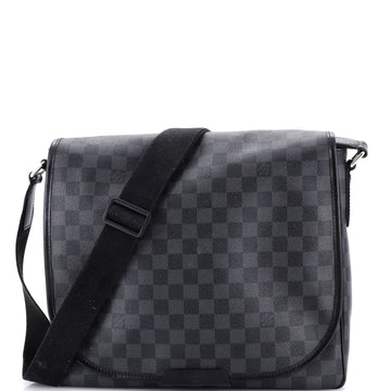 Louis Vuitton Daniel Messenger Bag Damier Graphite MM