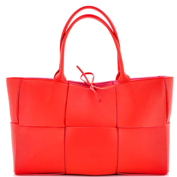 Bottega Veneta Arco Tote Maxi Intrecciato Leather Medium