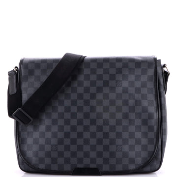Louis Vuitton Daniel Messenger Bag Damier Graphite GM