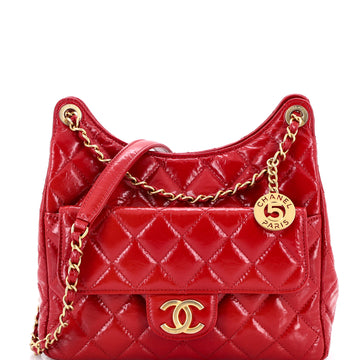 Chanel Wavy CC Hobo Quilted Crumpled Calfskin Medium