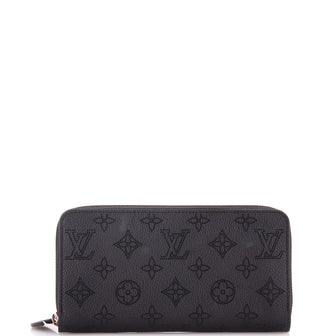 Louis Vuitton Zippy Wallet Mahina Leather