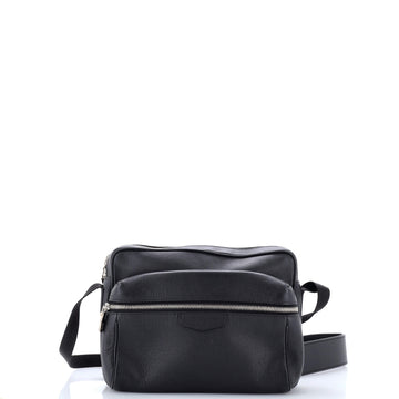 Louis Vuitton Outdoor Messenger Bag Taiga Leather PM
