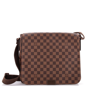 Louis Vuitton District Messenger Bag Damier MM