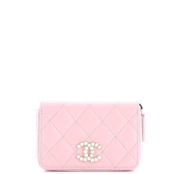 Chanel CC Pearl Zip Coin Purse Quilt Lambskin