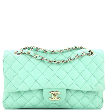 Chanel Classic Double Flap Bag Quilted Caviar Medium
