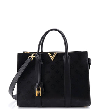 Louis Vuitton Very Tote Monogram Leather MM