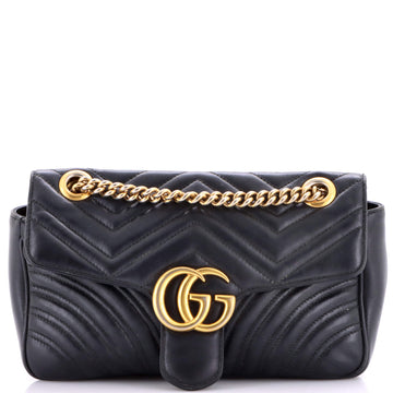 Gucci GG Marmont Flap Bag Matelasse Leather Medium