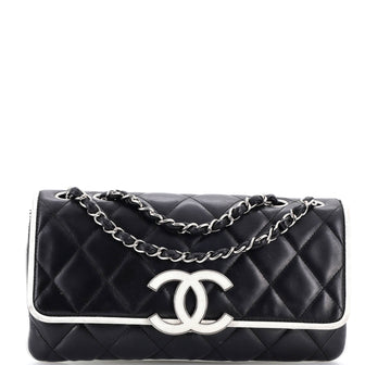 Chanel Divine Flap Bag Quilted Lambskin Medium